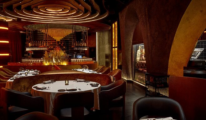 GRUPS 2 LNBCN group dining 2